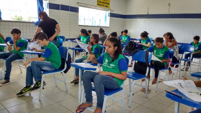 Estudantes da rede municipal de ensino de Queimadas participam da I Olímpiada do Conhecimento promovida pela Seduc