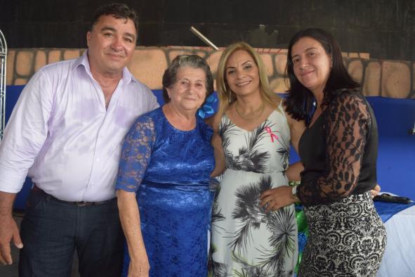 Professoras inativas de Queimadas são homenageadas e se emocionam durante evento promovido pela Seduc e IPM em comemoração ao Dia do Professor