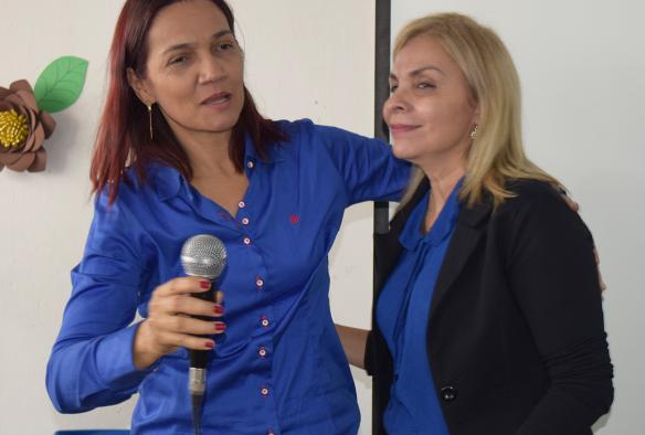 Nova secretária de Educação de Queimadas disse estar preparada para gerir a Pasta e honrar a confiança do prefeito 