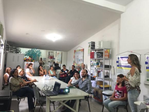 Odontólogos do CEO e do PSF de Queimadas recebem capacitação sobre Alteração Pulpar