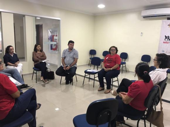 Secretária Municipal de Desenvolvimento Social e deputado estadual conquistam benefícios para a população de Queimadas