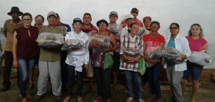 Sesst Queimadas entrega uniformes, EPI’s e ministra palestra para servidores da limpeza urbana 