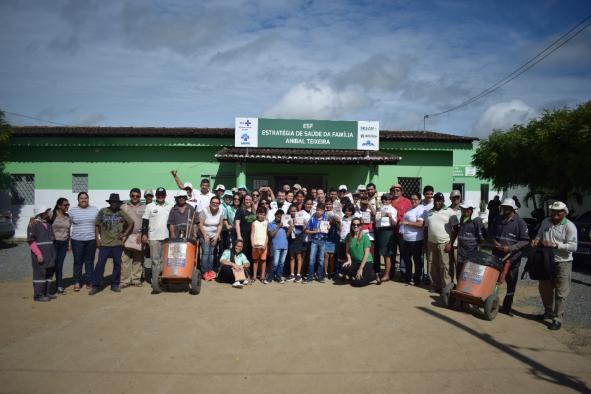 Secretaria de Saúde de Queimadas realiza Mutirão de combate à dengue no Aníbal Teixeira