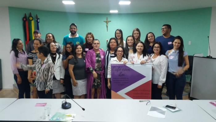 Encerramento da campanha do “Agosto Lilás” é comemorado com debate, apresentações culturais e lançamento de cordel