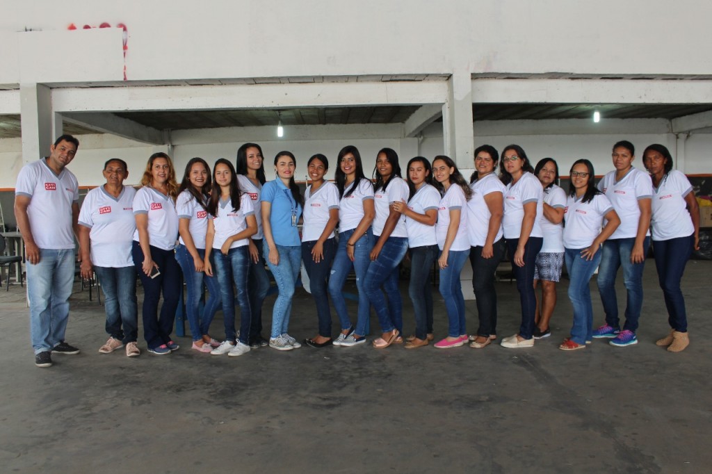 Conclusão do curso de costura industrial gera entusiasmo nos alunos