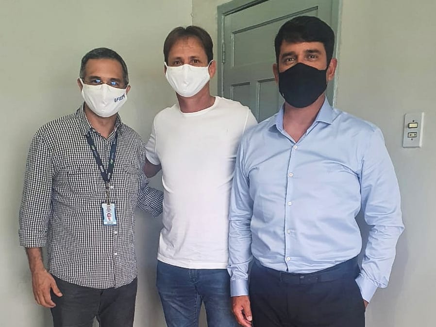 Prefeito Carlinhos de Tião renova parcerias com SENAI e IEL para novos projetos em 2021