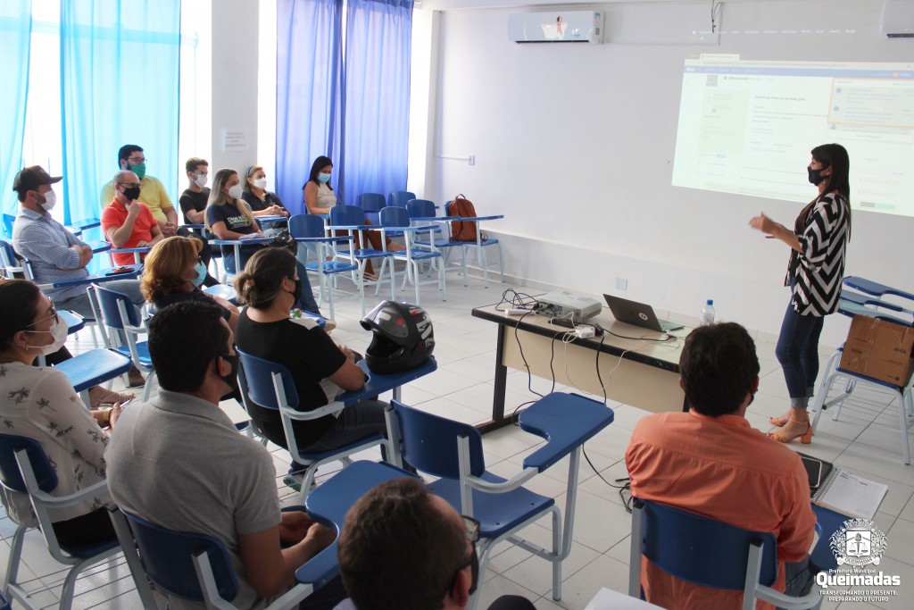 Prefeitura de Queimadas promove capacitação para utilização da plataforma “Queimadas Digital”