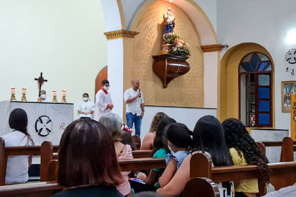 III Semana do Bebê de Queimadas é aberta oficialmente com missa em ação de graças