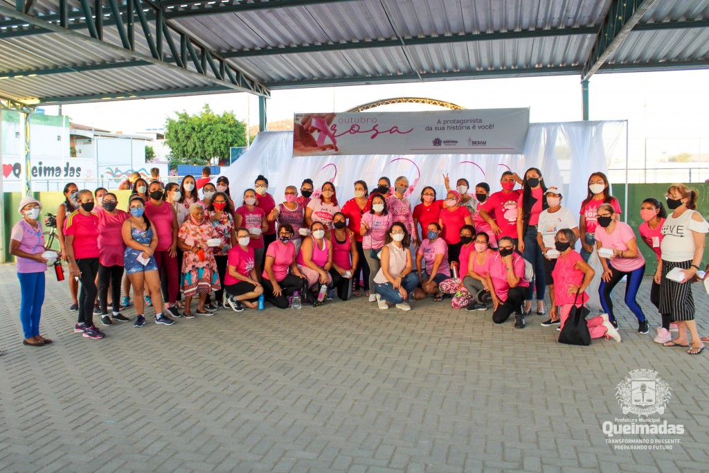CRAS retoma atividades presenciais do grupo de mulheres com roda de conversa sobre o Outubro Rosa