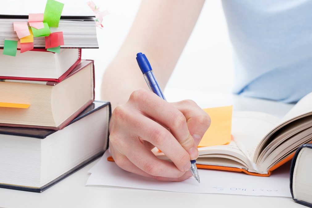 SEDUC oferta curso intensivo de Língua Portuguesa e Matemática para professores da rede municipal de ensino