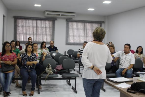 Secretaria de Saúde de Queimadas promove capacitação para profissionais sobre a Hanseníase