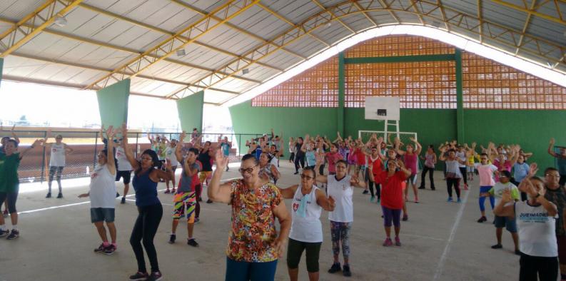 Equipe do Nasf oferece ações e atividades físicas diárias à população de Queimadas; confira locais e horários