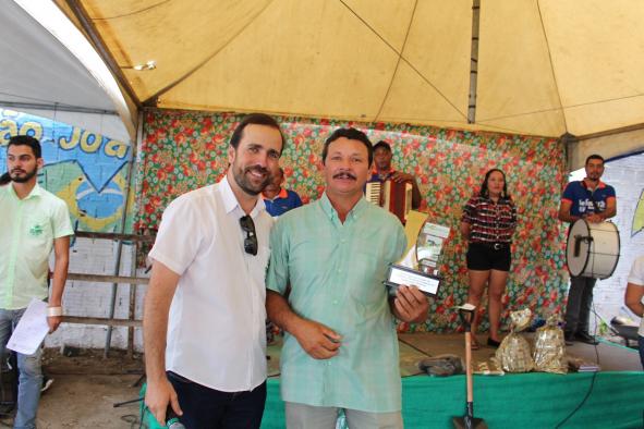 Dia do Agricultor consolida sucesso e reúne mais de 500 pessoas em Queimadas