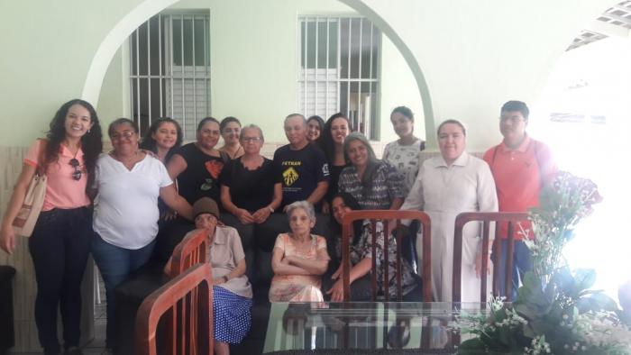 Prefeitura de Queimadas promove curso de Cuidador de Idosos