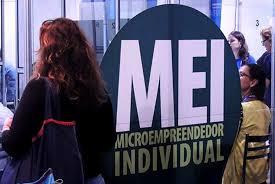 Casa do Empreendedor de Queimadas inicia plano de ação para regularizar pendências do MEI junto à Receita Federal