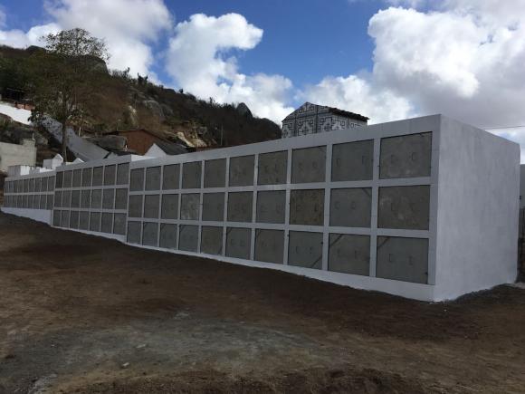 Prefeitura de Queimadas constrói 97 gavetários para o Cemitério Jardim da Saudade