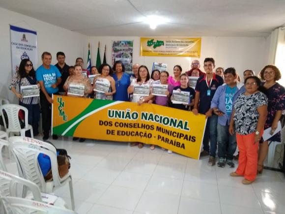 Prefeitura de Queimadas sedia 3ª Encontro de Formação para Conselheiros Municipais de Educação