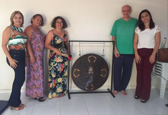 Incluir/CEA de Queimadas recebe doação de um Gongo e passará a realizar terapia complementar