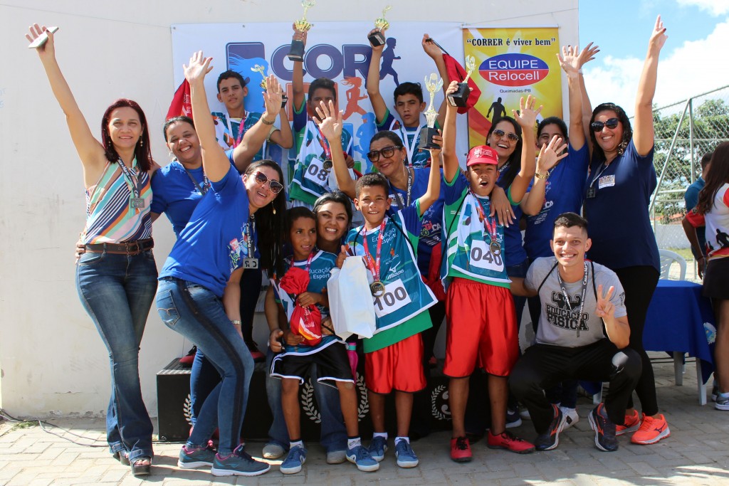 Seduc e Secult realizam evento esportivo na Escola Carlos Ernesto