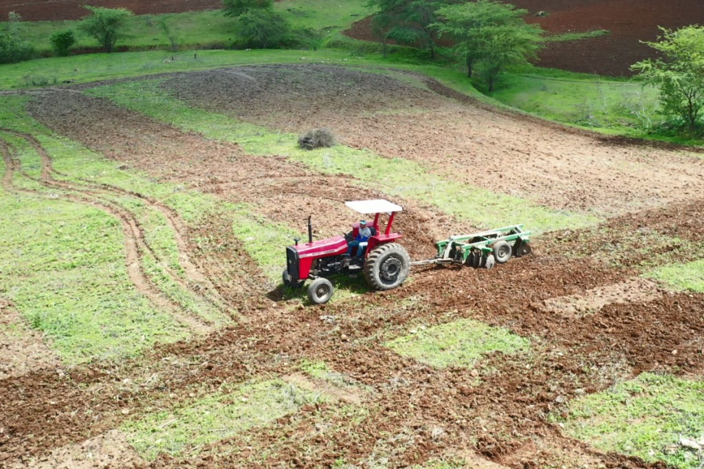 Prefeitura de Queimadas inicia inscrições para cortes de terra