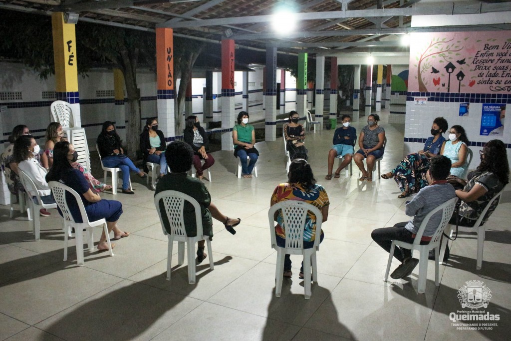 Agosto Lilás - SMDS e GAPM realizam ações socioeducativas de enfrentamento à violência contra a mulher