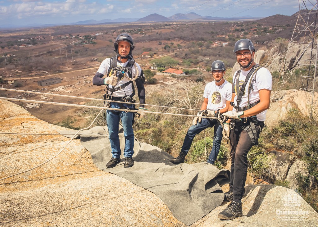 Turistas pernambucanos visitam Queimadas para a praticar ecoturismo