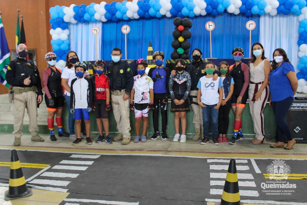 Prefeitura de Queimadas e PRF realizam culminância do projeto "Educar PRF"