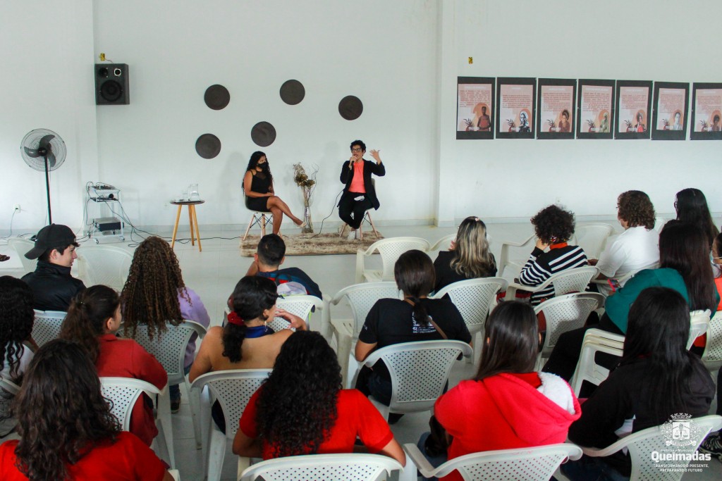 Evento "Resistir, construir e avançar" discute o fortalecimento da identidade étnico-racial e o combate ao racismo